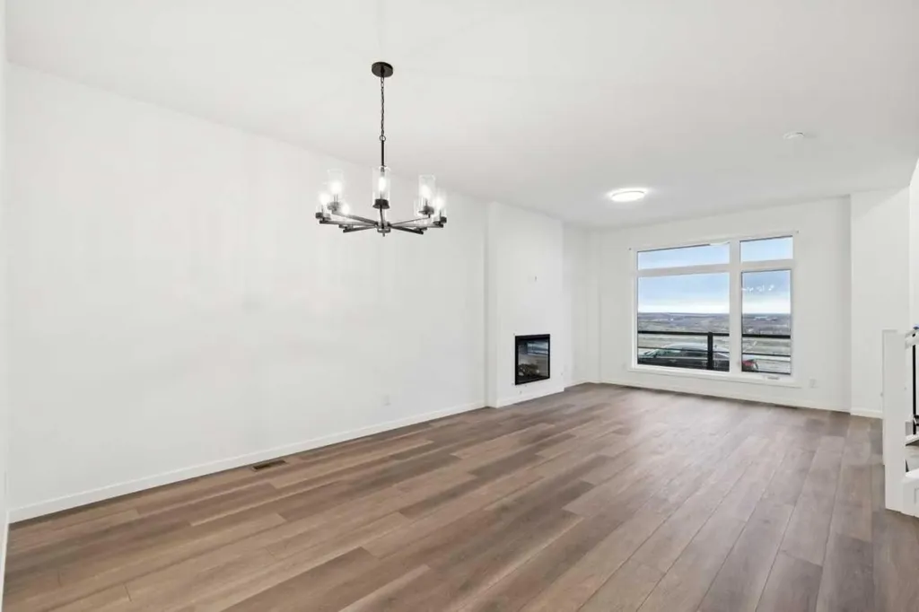28 Bluerock Terrace SW Calgary AB T2Y0V8