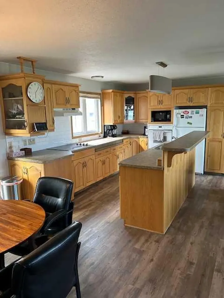 18142 Township Road 1102 Rural Mackenzie County AB T0H 1Z0