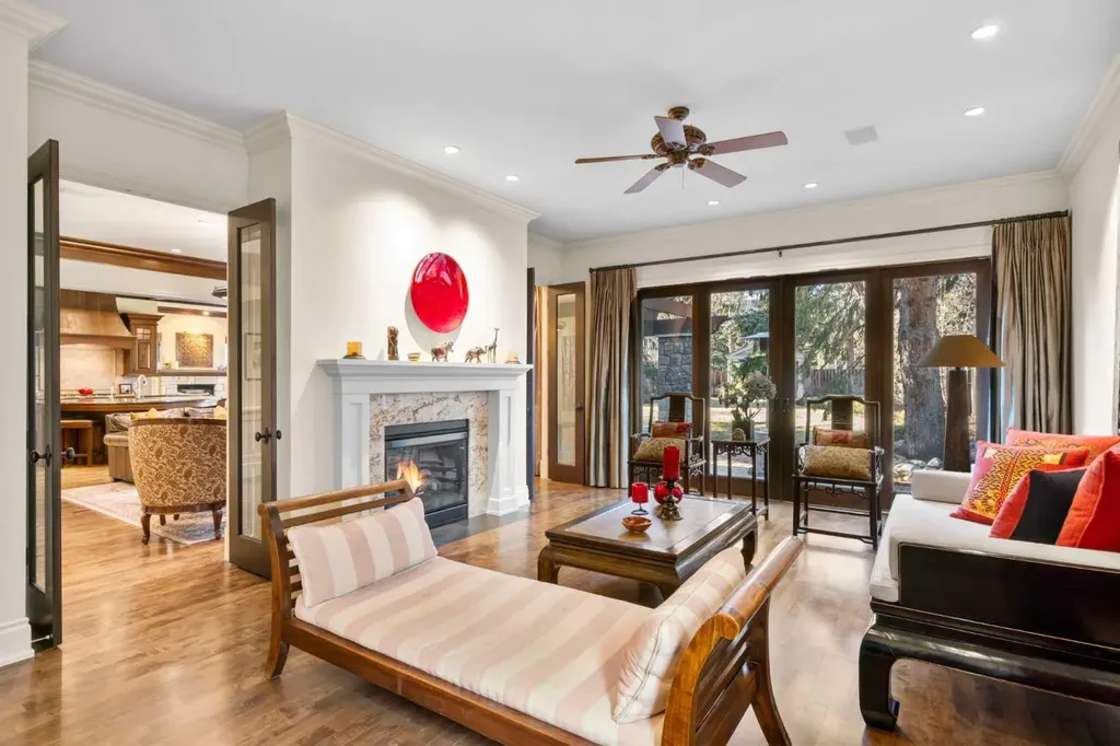 2905 Carleton Street SW Calgary AB T2T 3L1