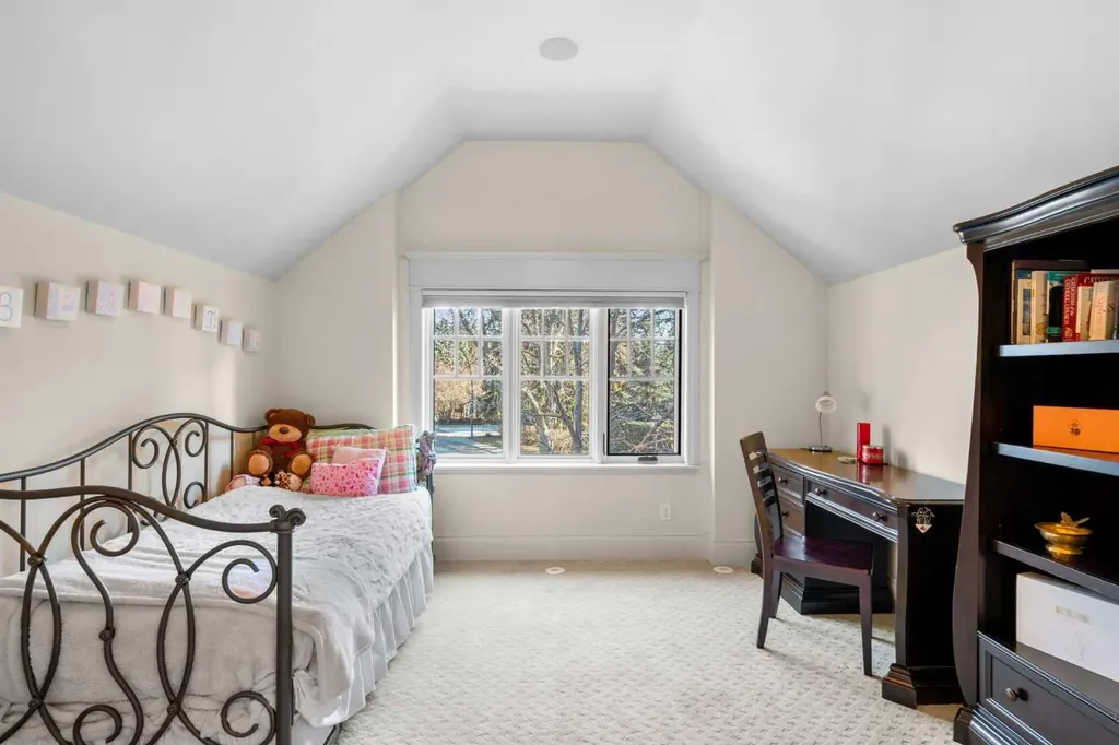 2905 Carleton Street SW Calgary AB T2T 3L1