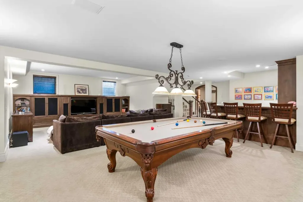 2905 Carleton Street SW Calgary AB T2T 3L1