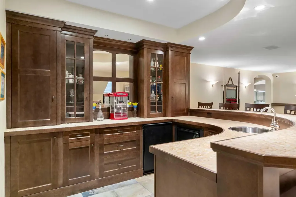 2905 Carleton Street SW Calgary AB T2T 3L1