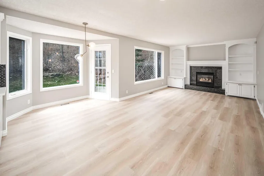 79 Hamptons Heights NW Calgary AB T3A 5W1
