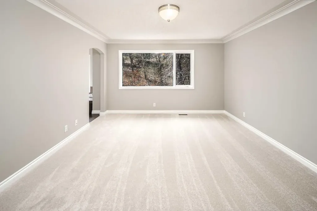 79 Hamptons Heights NW Calgary AB T3A 5W1