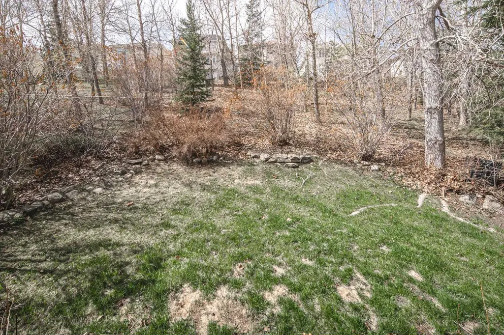 79 Hamptons Heights NW Calgary AB T3A 5W1