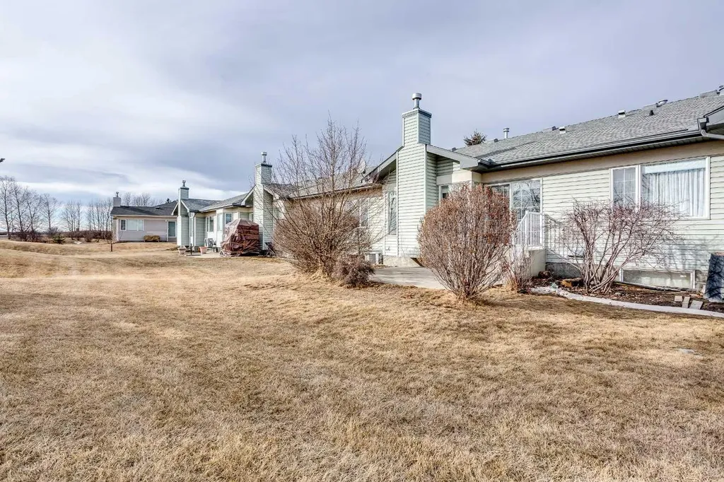 537 Epiphany Bay Rural Rocky View County AB T1X1G6