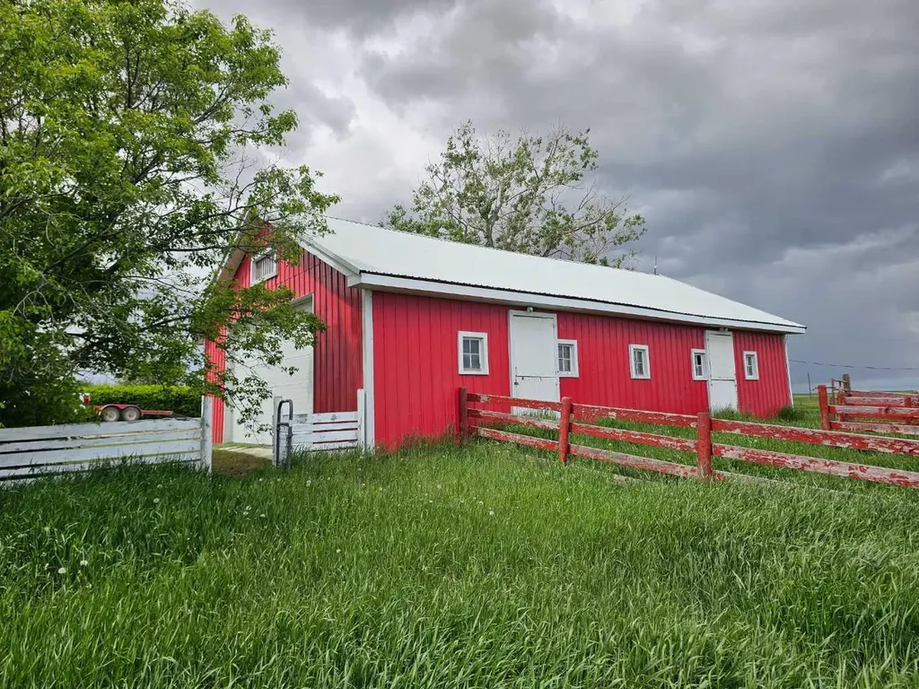 Corner Of Hwy 540 & 104 Street E Rural Foothills County AB T0L 0P0