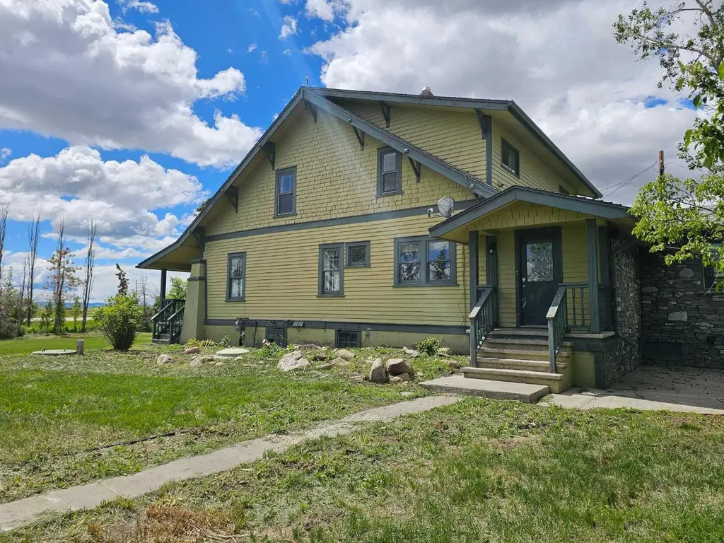 Corner Of Hwy 540 & 104 Street E Rural Foothills County AB T0L 0P0