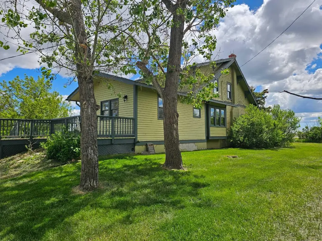 Corner Of Hwy 540 & 104 Street E Rural Foothills County AB T0L 0P0
