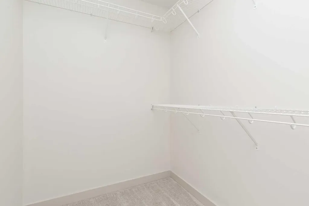 566 Malahat Green W Lethbridge AB T1J 5H1