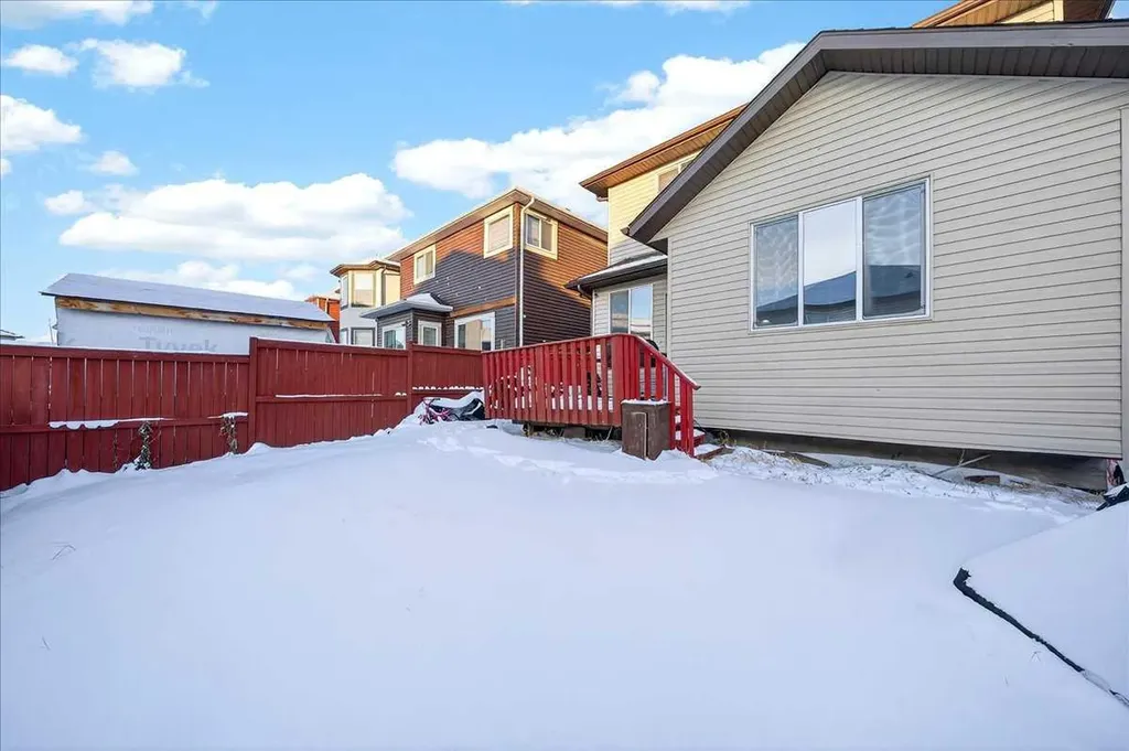 34 Saddlecrest Crescent NE Calgary AB t3j0c6