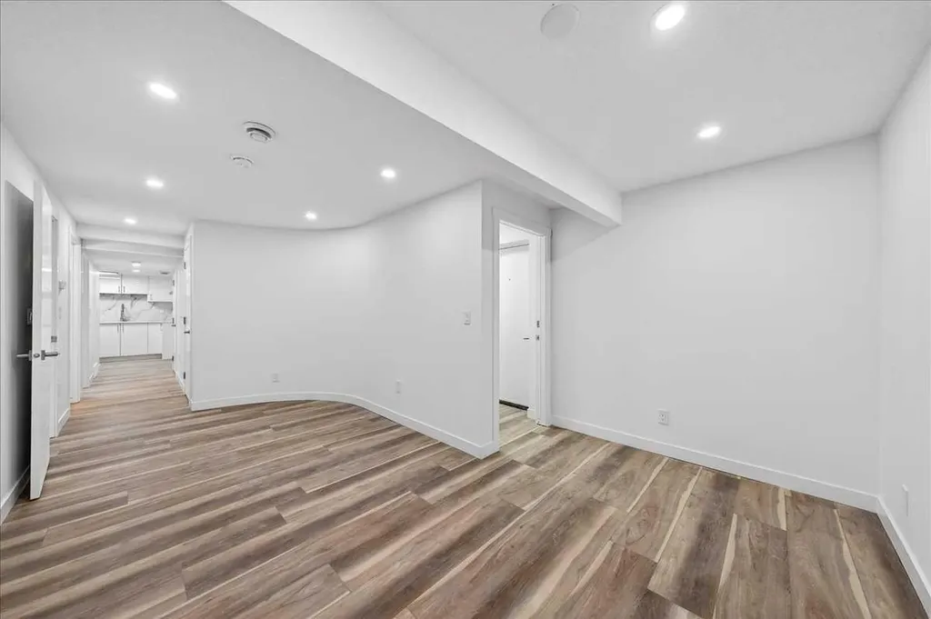 34 Saddlecrest Crescent NE Calgary AB t3j0c6
