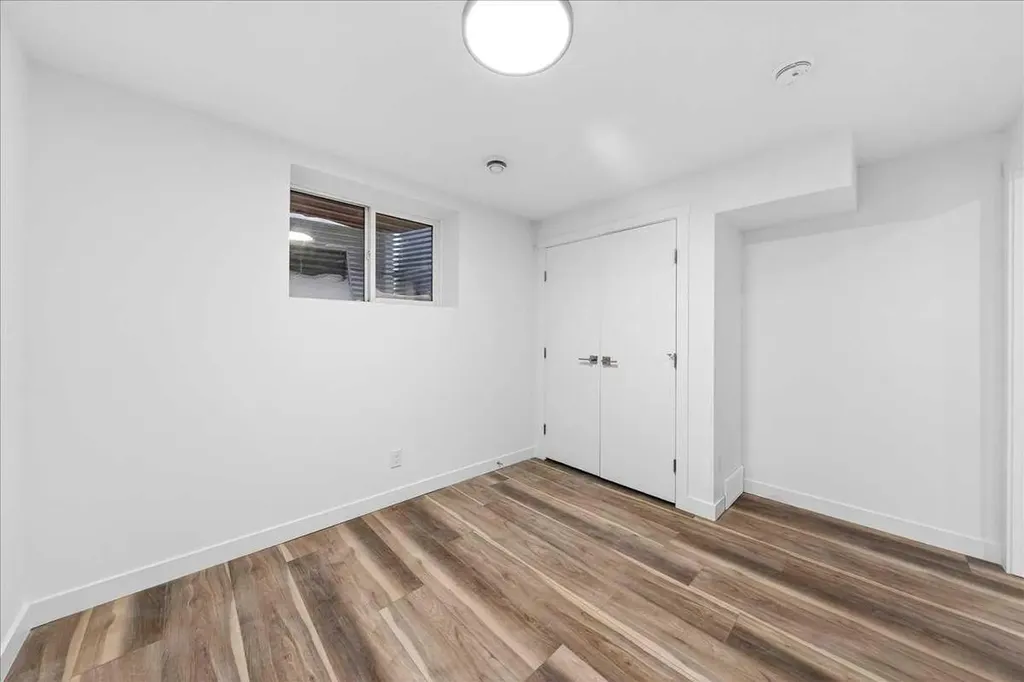 34 Saddlecrest Crescent NE Calgary AB t3j0c6