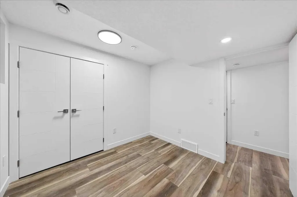 34 Saddlecrest Crescent NE Calgary AB t3j0c6