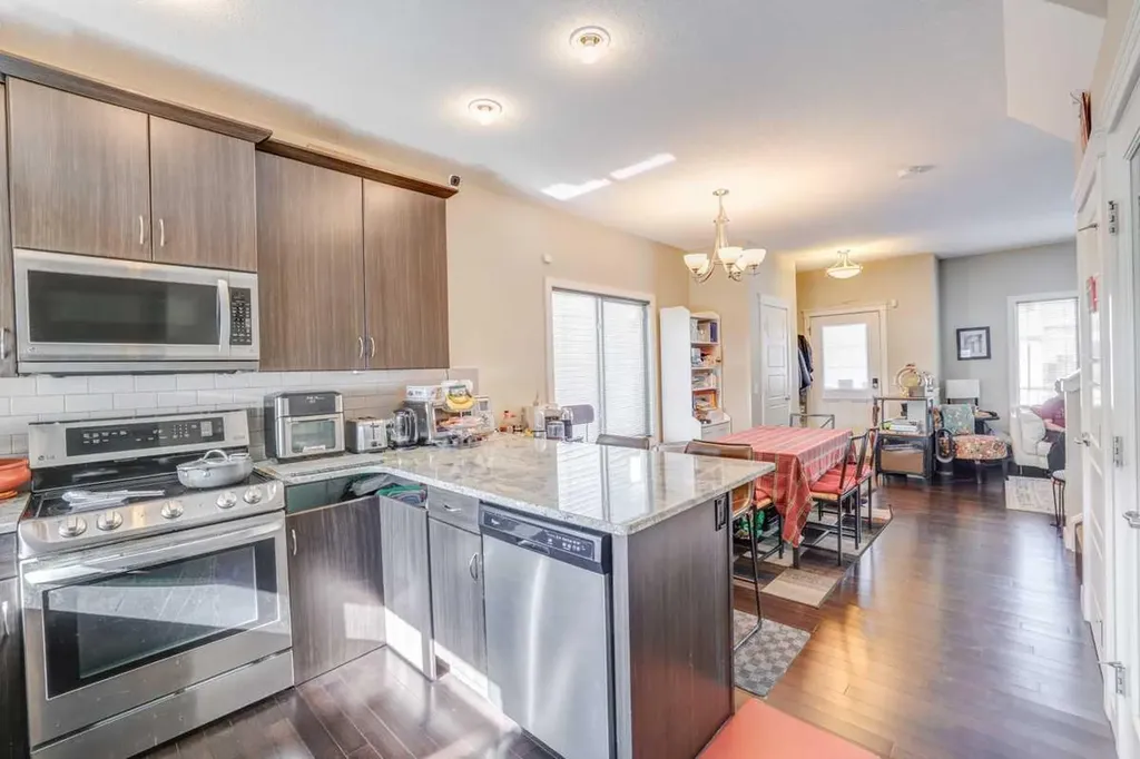 29 Redstone Common NE Calgary AB T3N 0K3