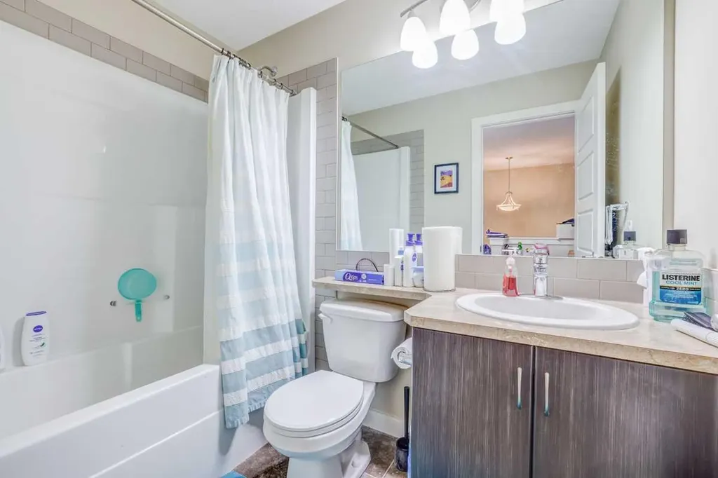 29 Redstone Common NE Calgary AB T3N 0K3