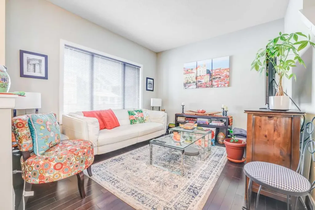 29 Redstone Common NE Calgary AB T3N 0K3