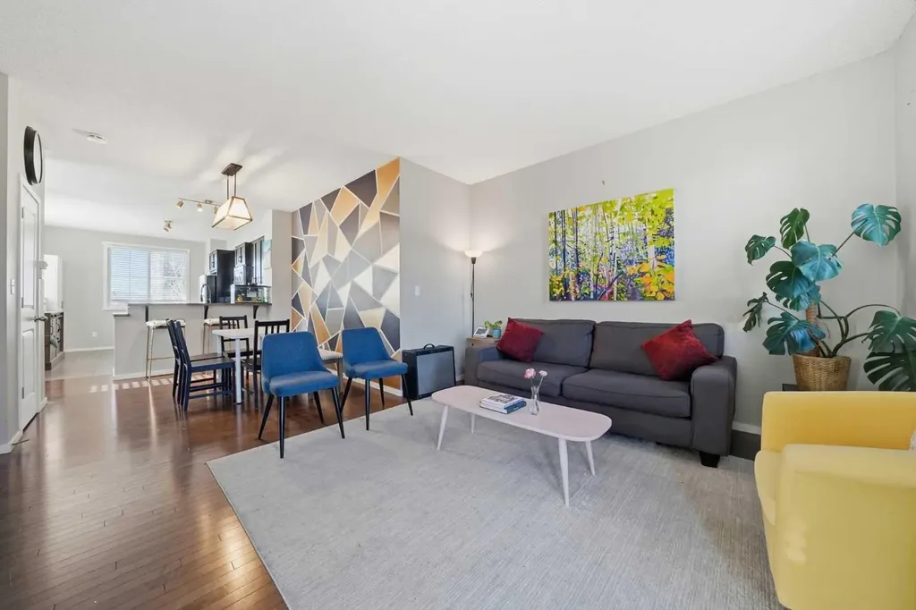 176 Evansview Gardens NW Calgary AB T3P 0L2
