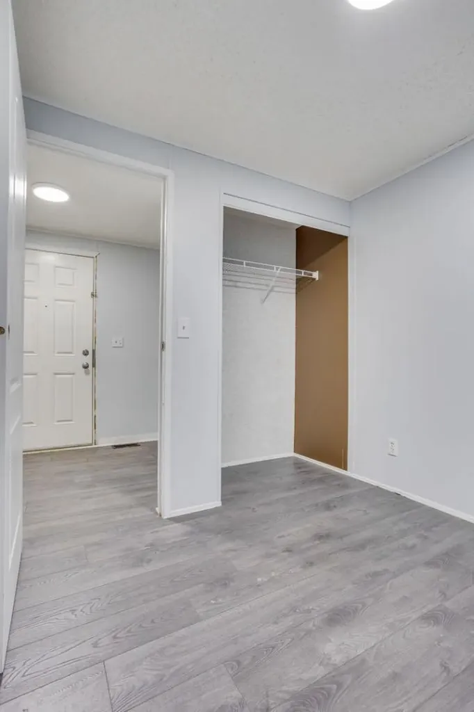 164 Grandview Crescent Fort Mcmurray AB T9H 4X8