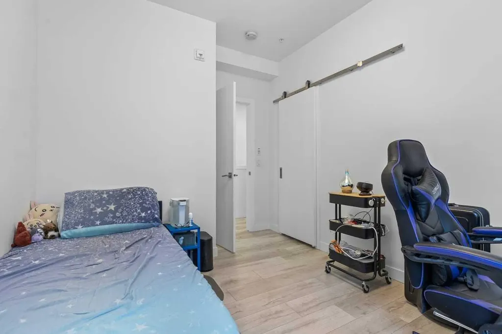3125 39 Street NW Calgary AB T3B 6H5