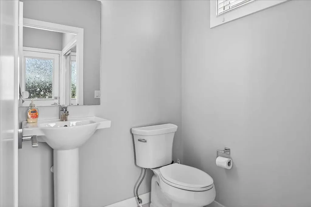170 Creekside Drive SW Calgary AB T2X 4A8
