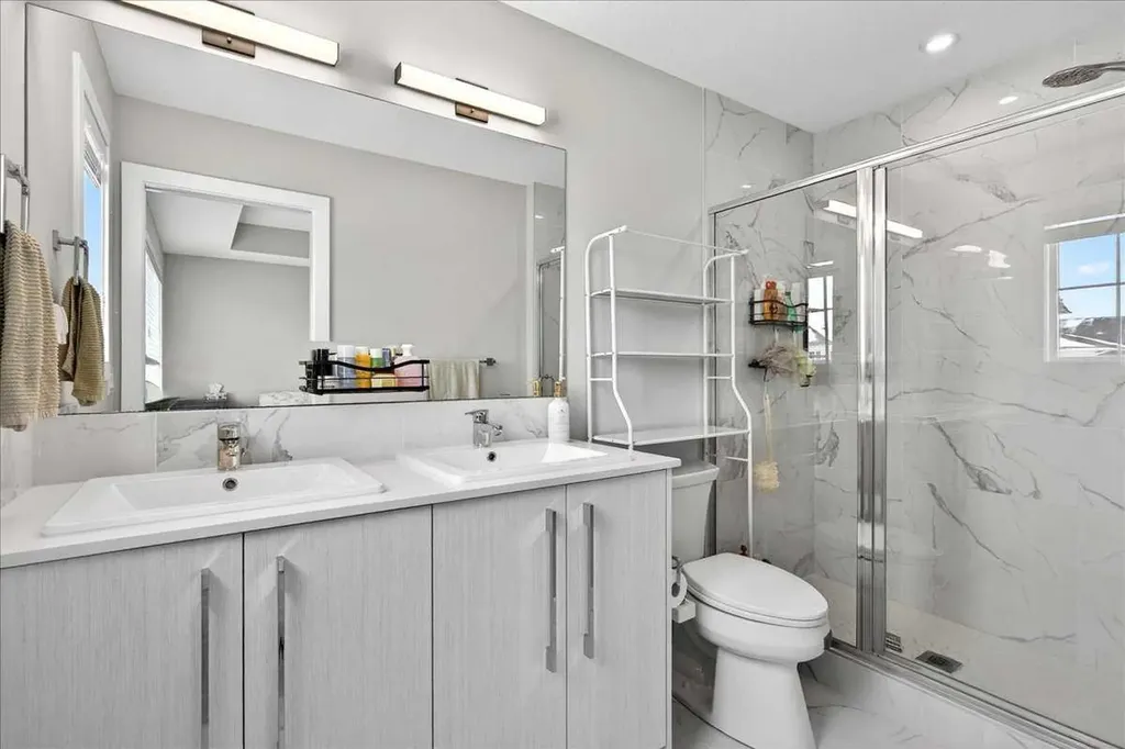 170 Creekside Drive SW Calgary AB T2X 4A8
