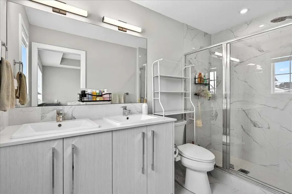 170 Creekside Drive SW Calgary AB T2X 4A8