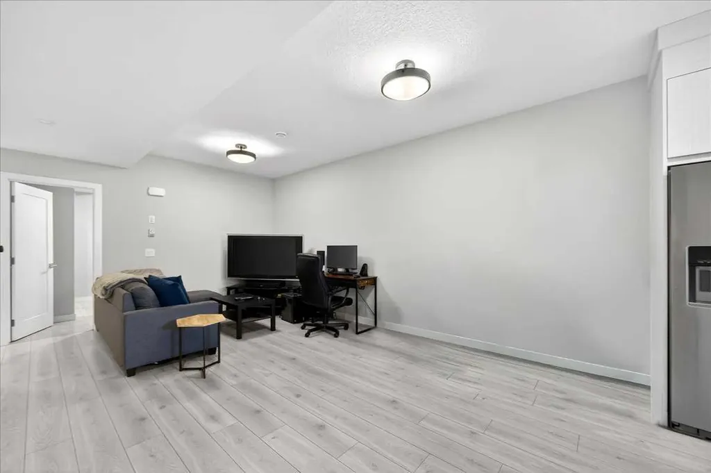 170 Creekside Drive SW Calgary AB T2X 4A8