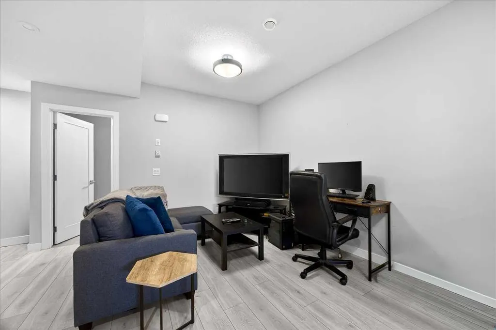 170 Creekside Drive SW Calgary AB T2X 4A8