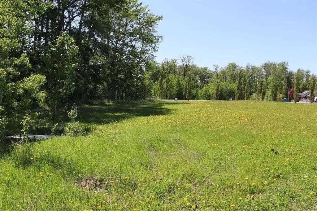 5-28124 Township Road 412 Rural Lacombe County AB T4L0J6