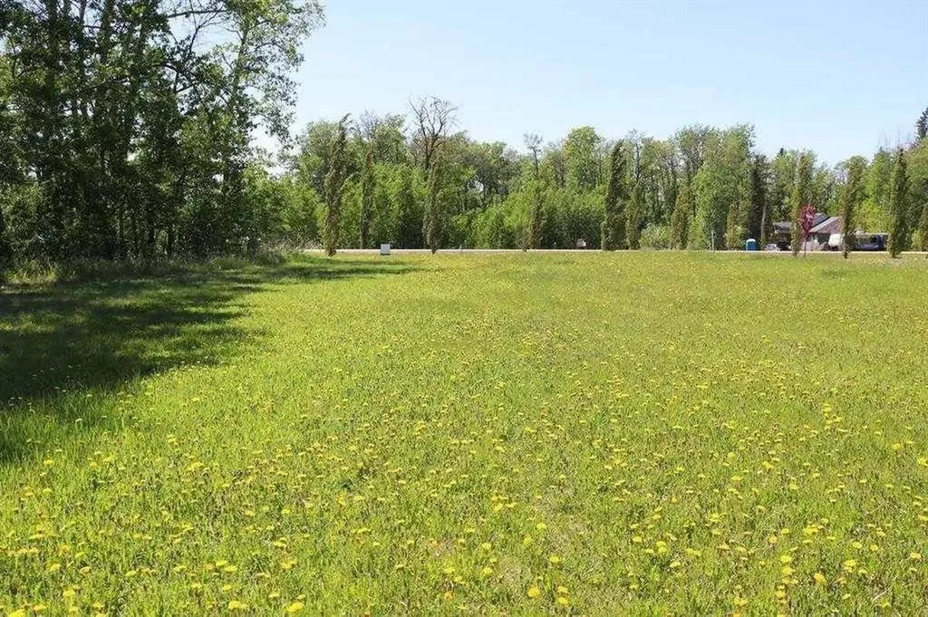 5-28124 Township Road 412 Rural Lacombe County AB T4L0J6