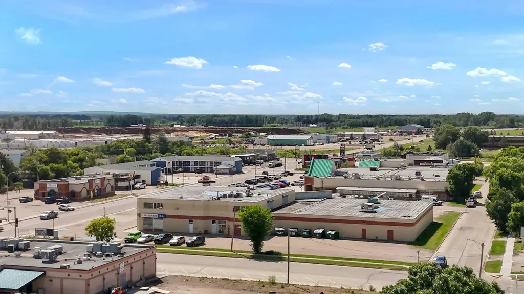 4908 54 Avenue High Prairie AB T0G 1E0