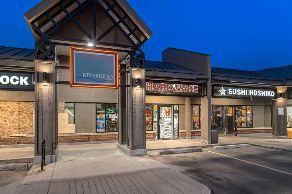 8338 18 Street SE Calgary AB T2C 4E4