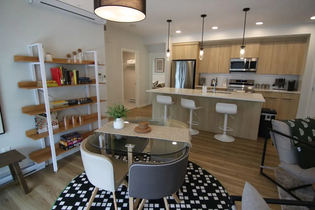 220 Seton Grove SE Calgary AB T3M 3T1