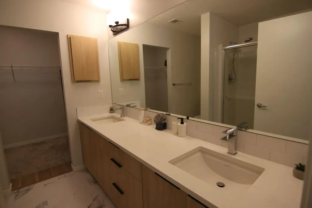 220 Seton Grove SE Calgary AB T3M 3T1