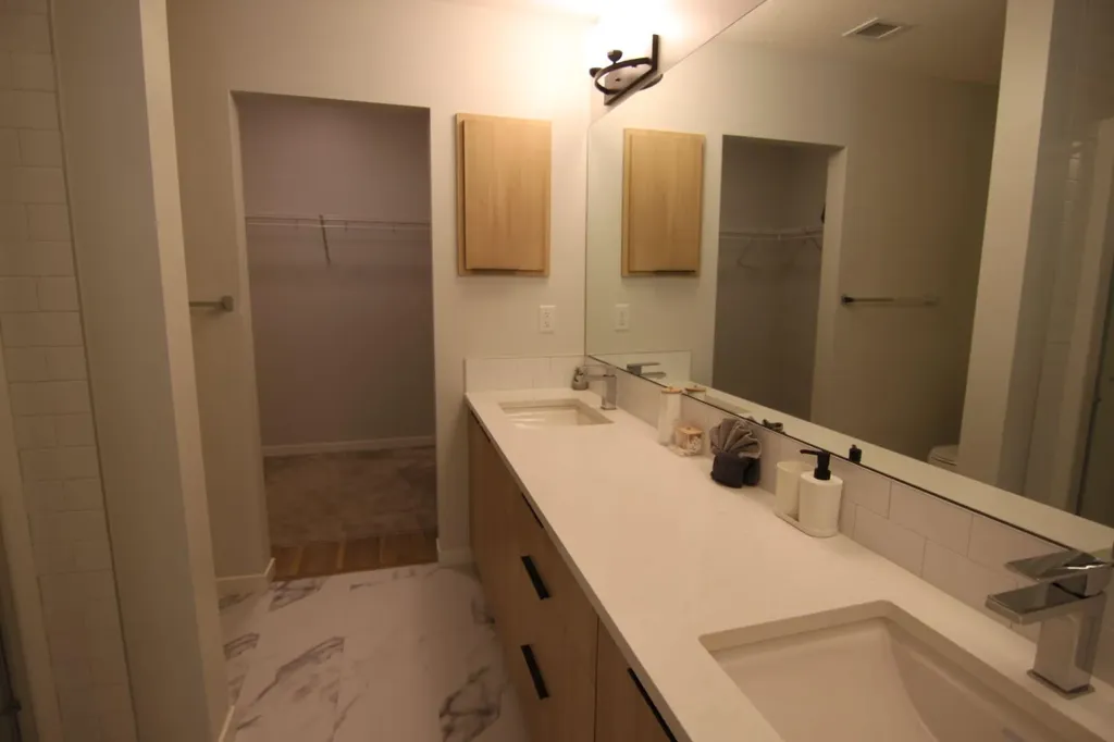 220 Seton Grove SE Calgary AB T3M 3T1