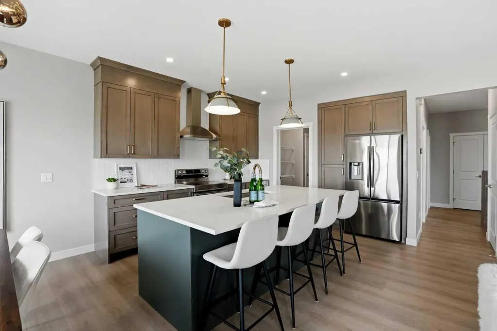 213 Clearview Court Chestermere AB T1X 3A7