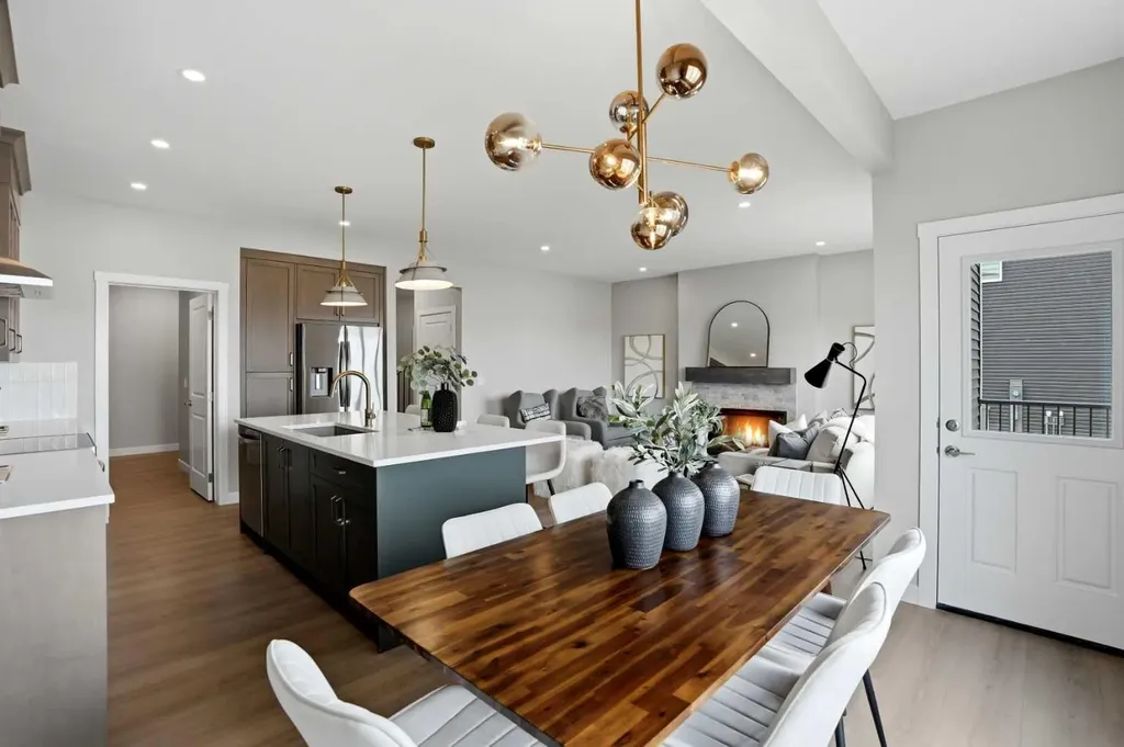 213 Clearview Court Chestermere AB T1X 3A7