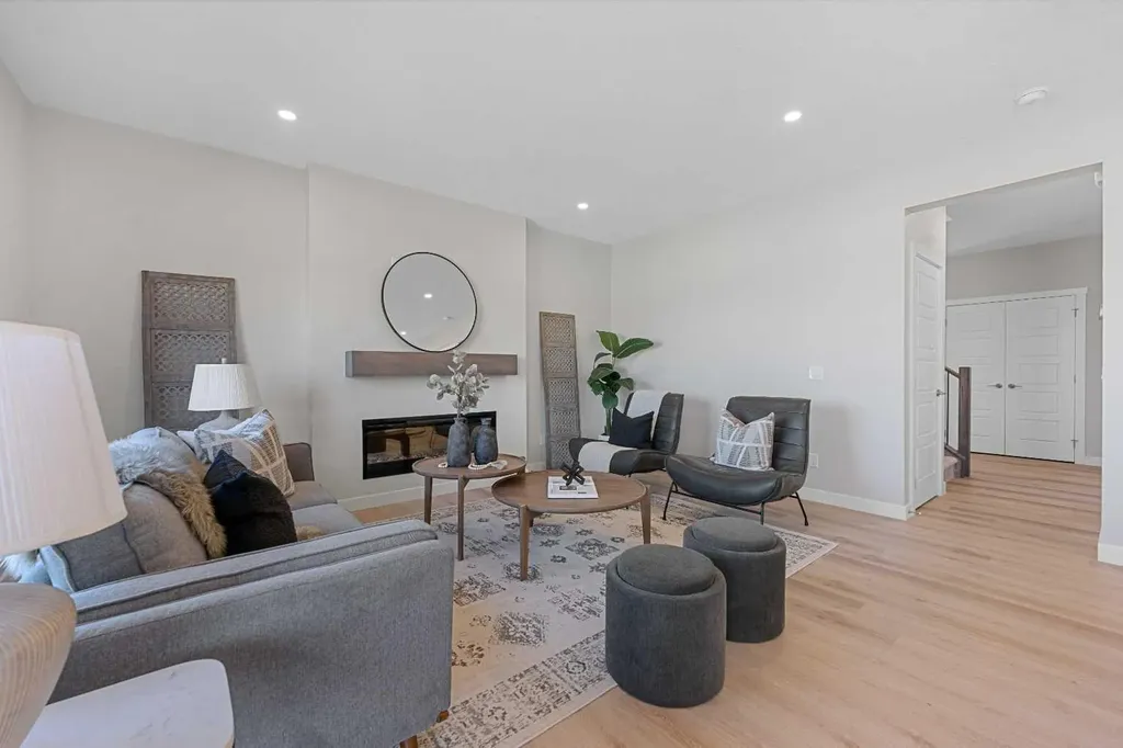 213 Clearview Court Chestermere AB T1X 3A7