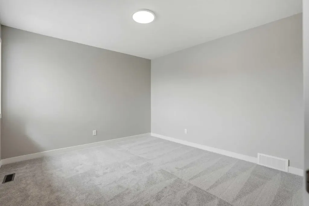 213 Clearview Court Chestermere AB T1X 3A7