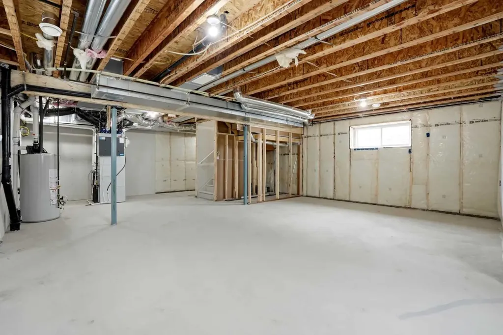213 Clearview Court Chestermere AB T1X 3A7