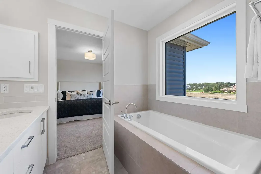 213 Clearview Court Chestermere AB T1X 3A7