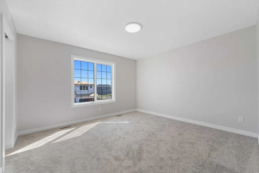 213 Clearview Court Chestermere AB T1X 3A7