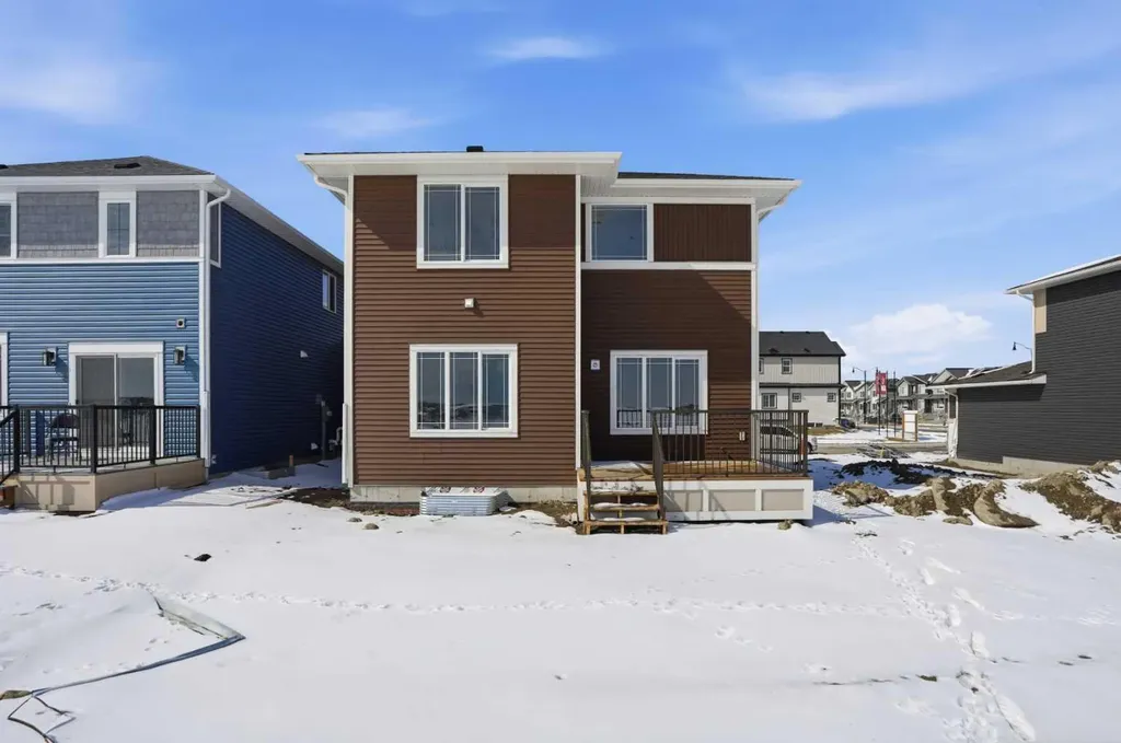 213 Clearview Court Chestermere AB T1X 3A7