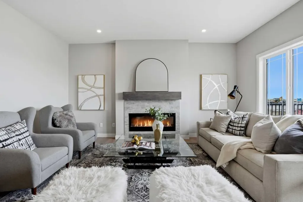 213 Clearview Court Chestermere AB T1X 3A7