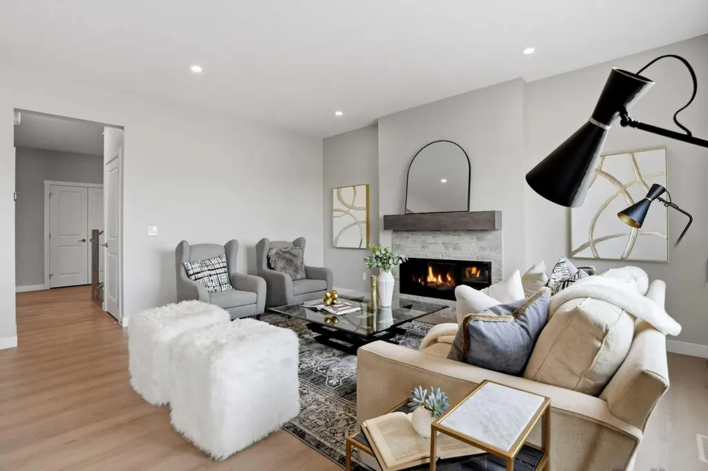 213 Clearview Court Chestermere AB T1X 3A7