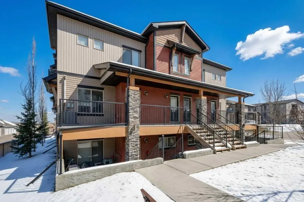 2461 Baysprings Link SW Airdrie AB T4B 4C6
