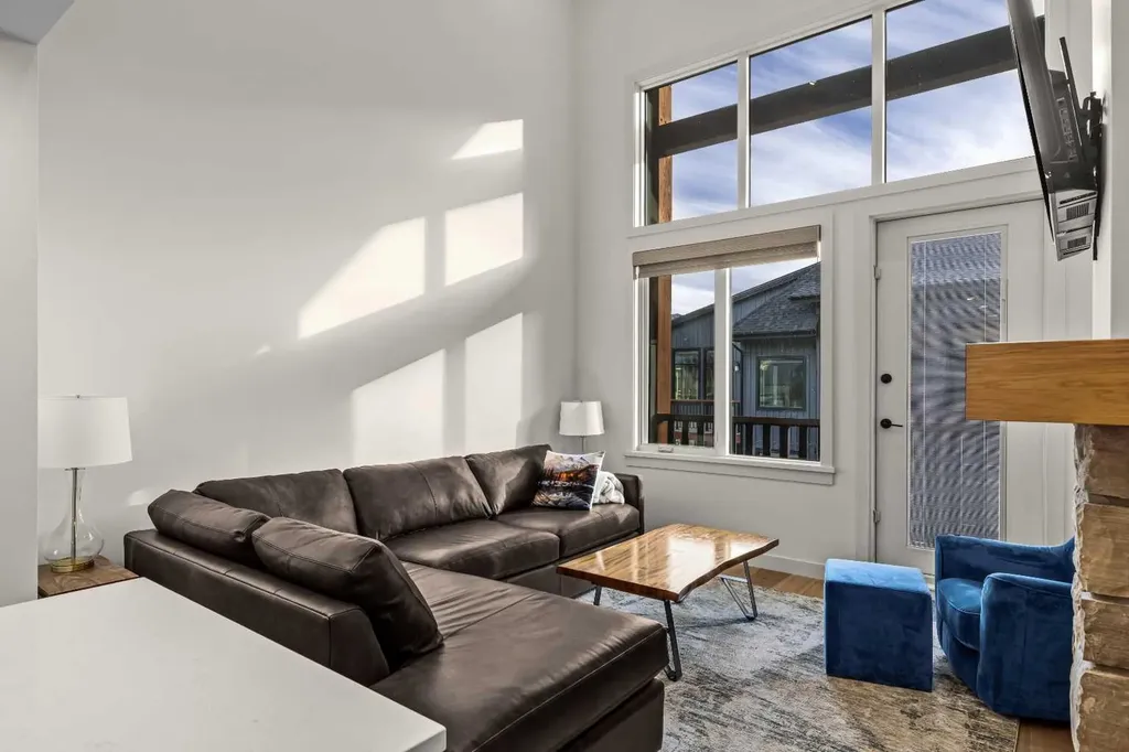 1315 Spring Creek Gate Canmore AB T1W 0N5