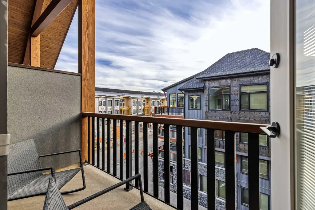 1315 Spring Creek Gate Canmore AB T1W 0N5