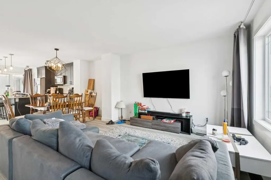 277 Auburn Meadows Drive SE Calgary AB T3M2S1